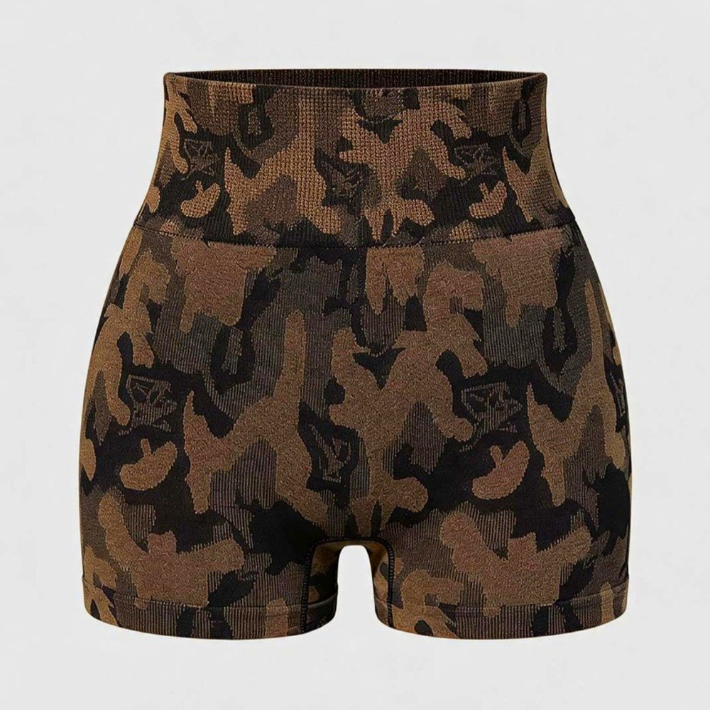 Women’s Camo 2 Piece Workout Set Size L Sports Bra Biker Shorts NWT